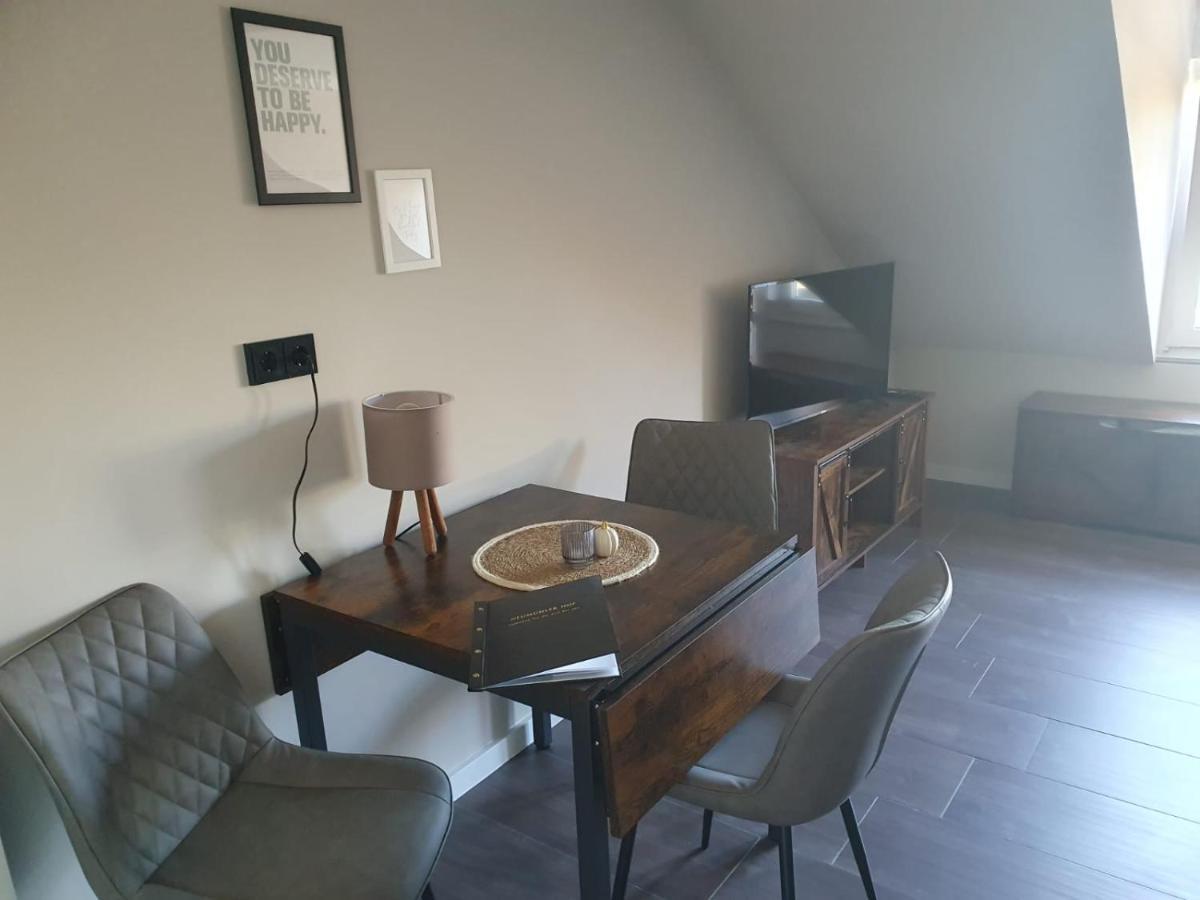 Neumuehler Hof- Ferienwohnung "Benjamin" Mit Grosser Privater Dachterasse Und Guter Anbindung In Die City Schwerin  Exterior foto